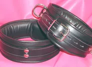 Heavyweight Leather Thigh Restraints